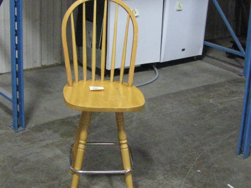 Swivel Bar Chair