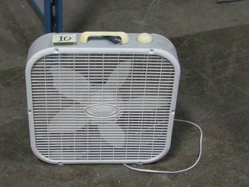 Lasco Box Fan