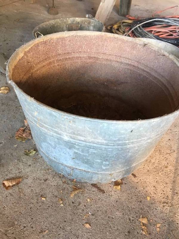 lot 40 image: OLD PAILS