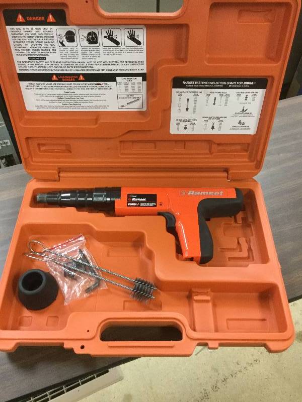 lot 113 image: Ramset Cobra 0.27 Caliber Semi Automatic Powder Actuated Tool