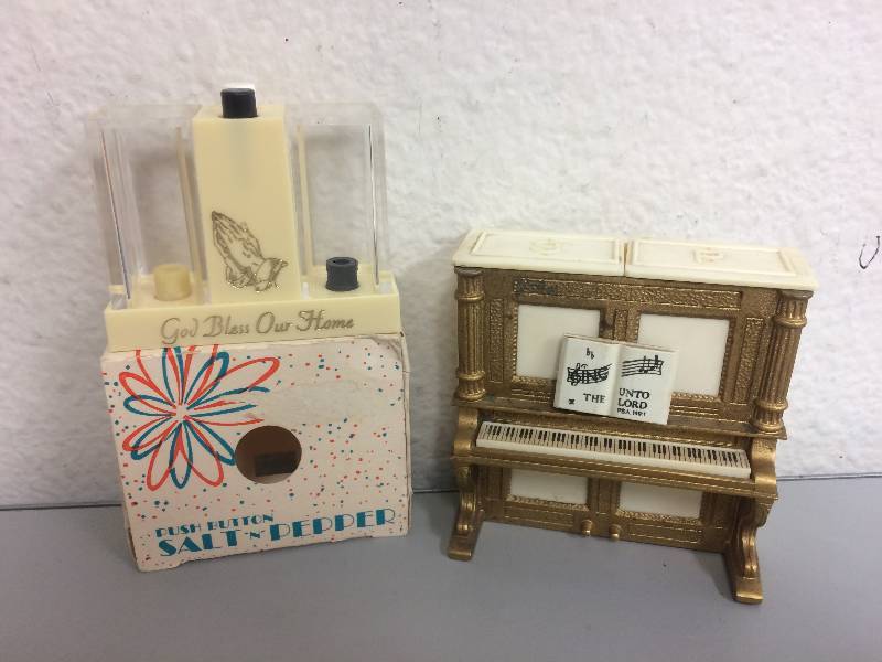lot 31 image: Religious Salt & Pepper Shakers