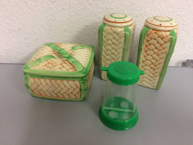 lot 73 image: Basket Weave Salt and Pepper Shakers