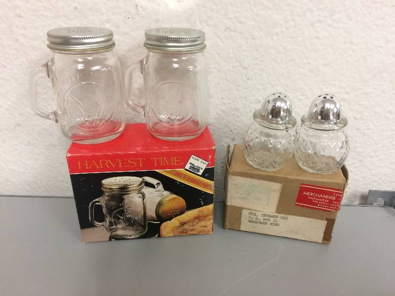 lot 74 image: Harvest Time and More Salt and Pepper Shakers