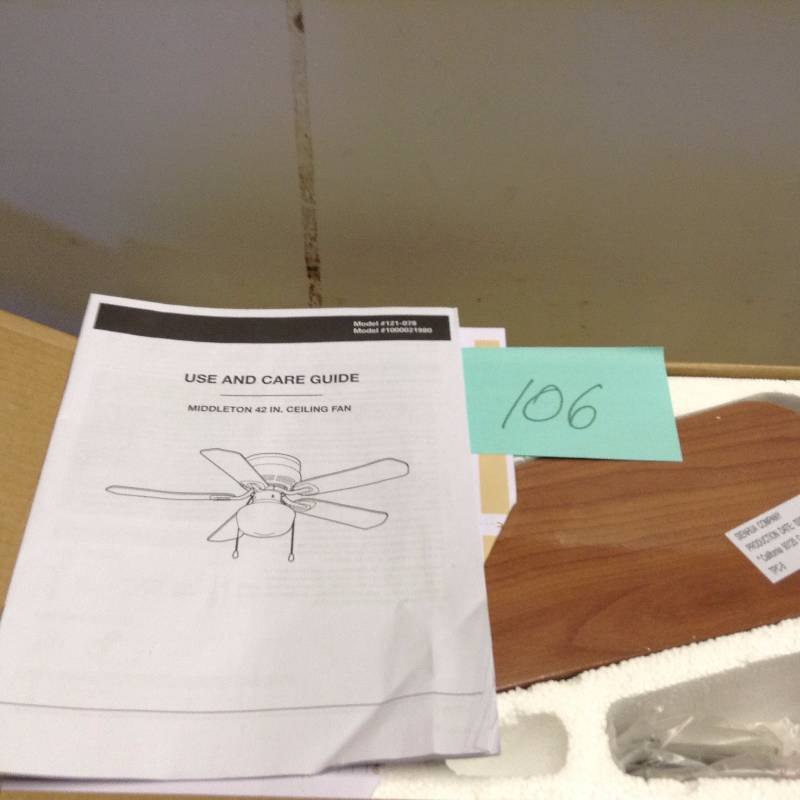 lot 106 image: 42 in middleton Ceiling Fan