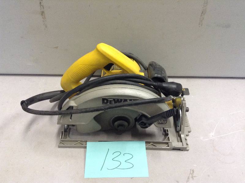 lot 133 image: Dewalt 7 14 Lightweight Circular Saw Model DWE575 Never used stock and actual pictures used to display item