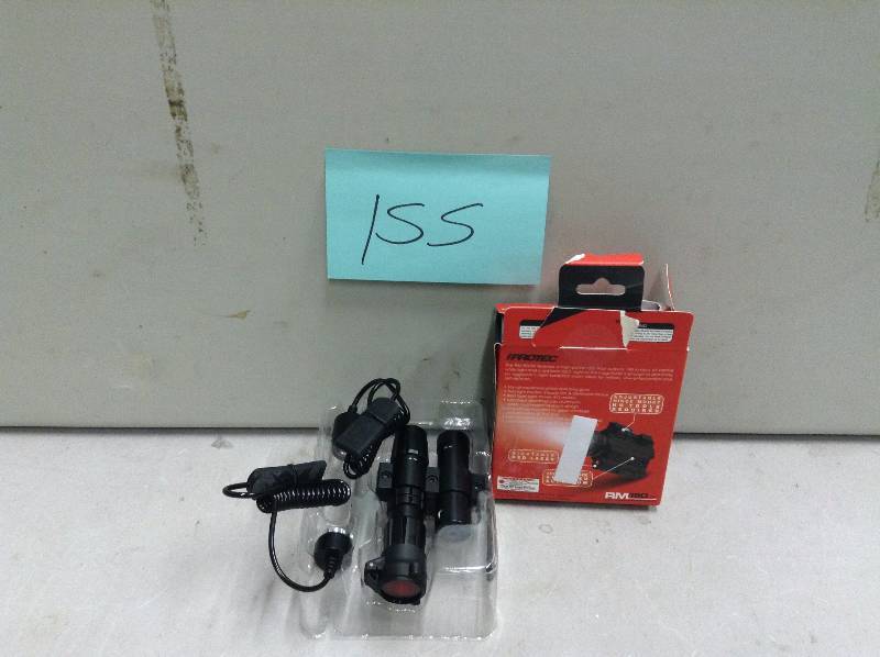 lot 155 image: iProTec RM190 High-Powered Firearm Light