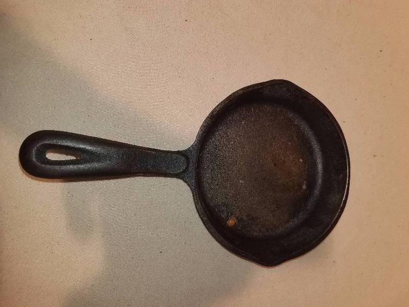 Wagner Cast Skillet 6