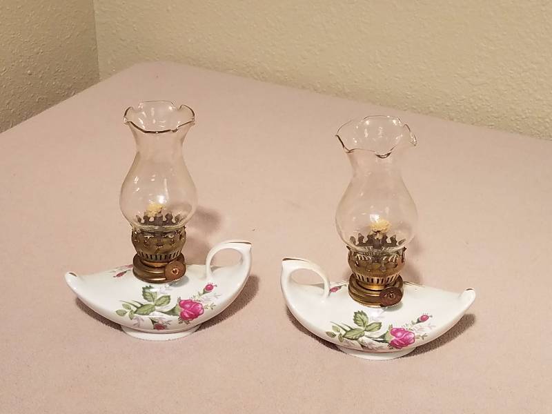 2 Mini Hurricane Lamps