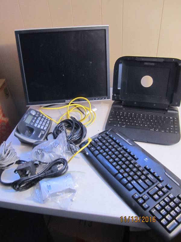 lot 42 image: Keyboards, monitor and electronics...