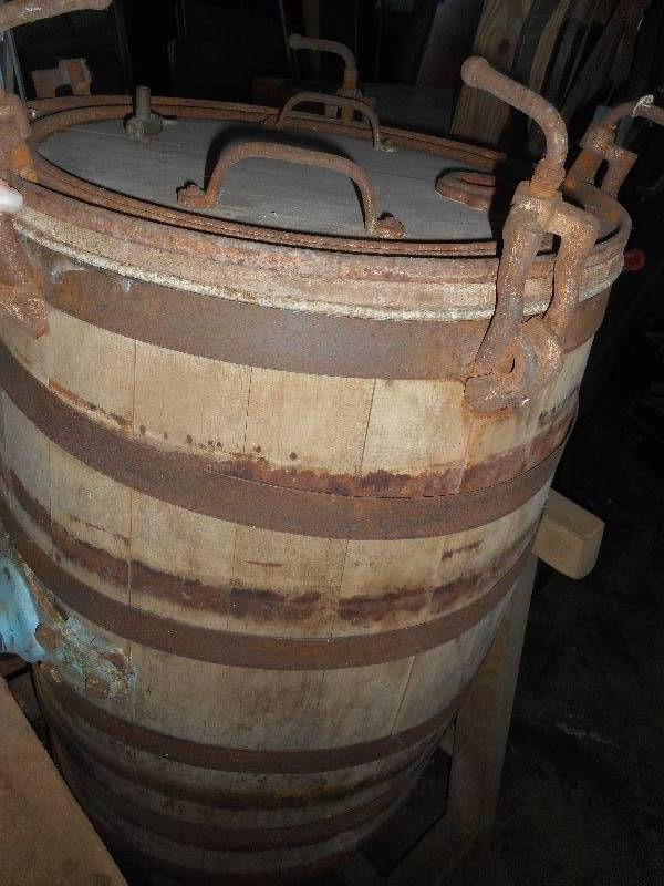 VINTAGE BUTTERCHURN
