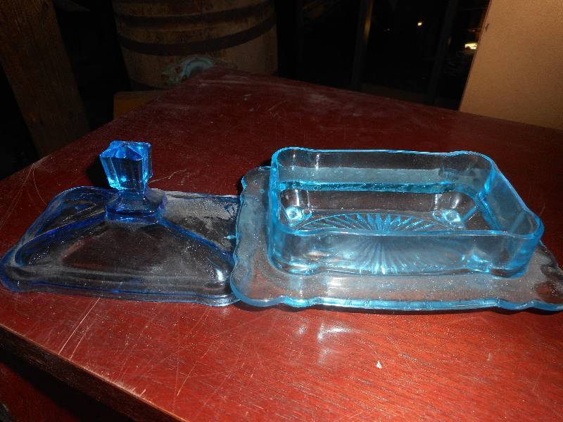 ANTIQUE LIGHT BLUE BUTTER DISH