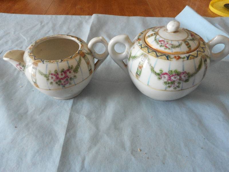 NIPPON CREAMER AND SUGAR