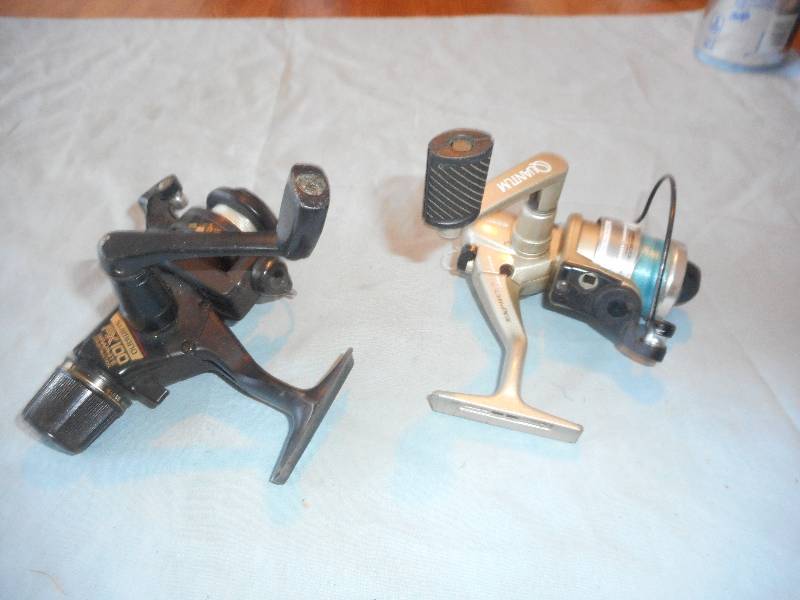 2 OPEN FACE FISHING REELS