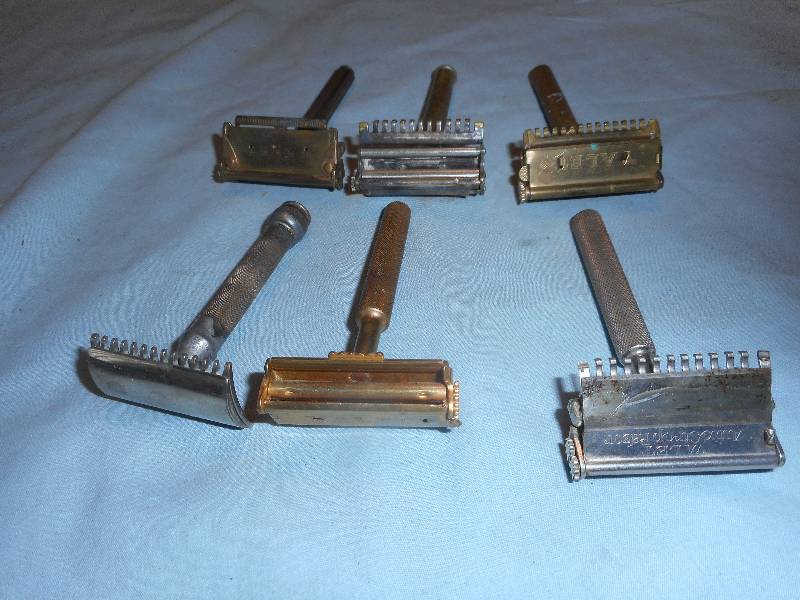 6 VINTAGE RAZORS