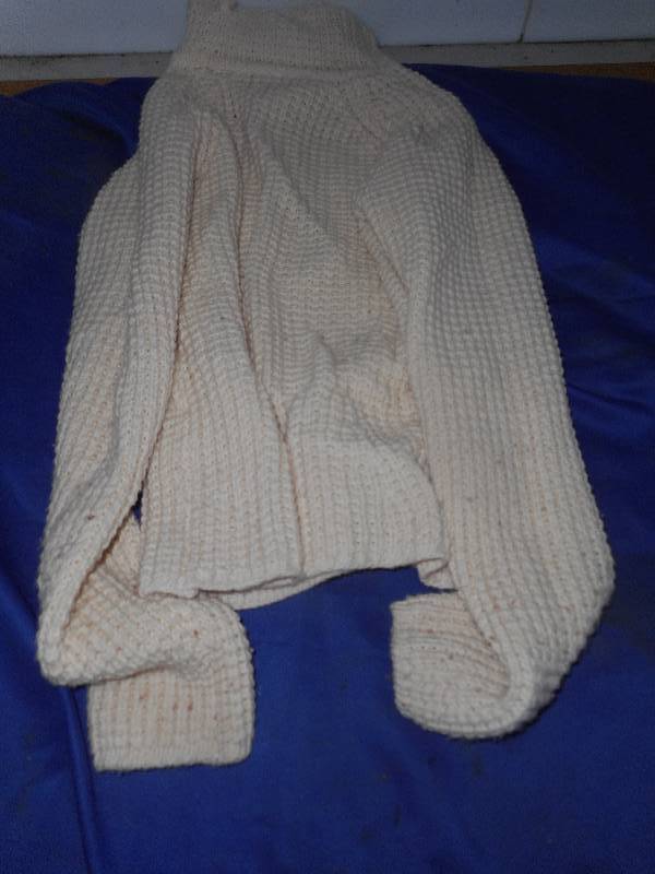 NIEMAN MARCUS SWEATER