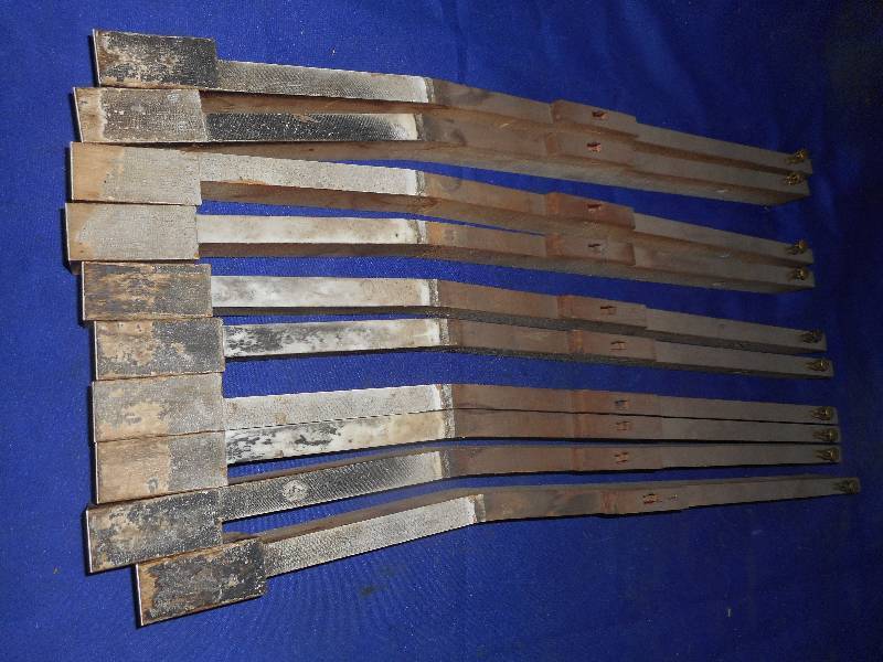 ANTIQUE PIANO KEYS