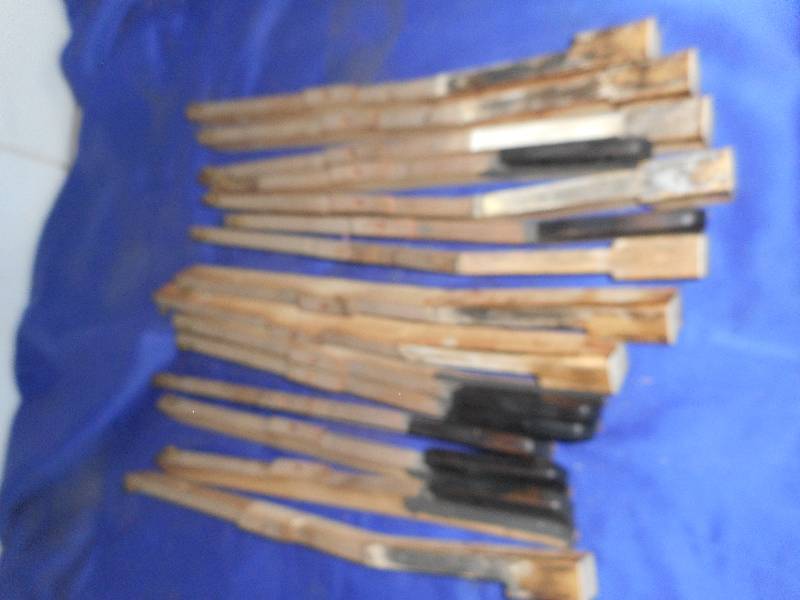 15 ANTIQUE PIANO KEYS