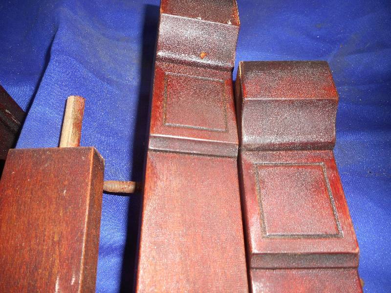 ANTIQUE WOOD PIECES