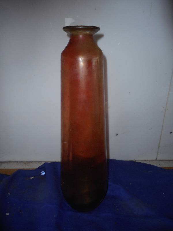 VINTAGE ORANGE VASE