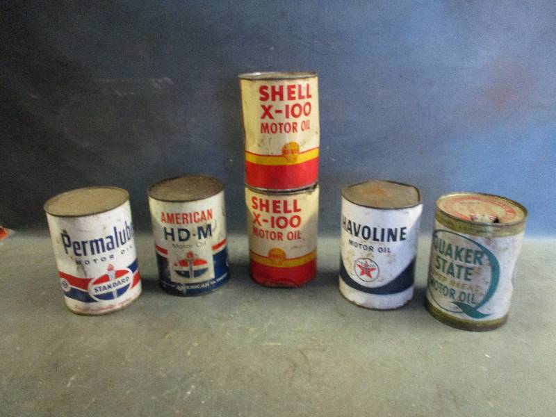 lot 52 image: Vintage Oil Cans