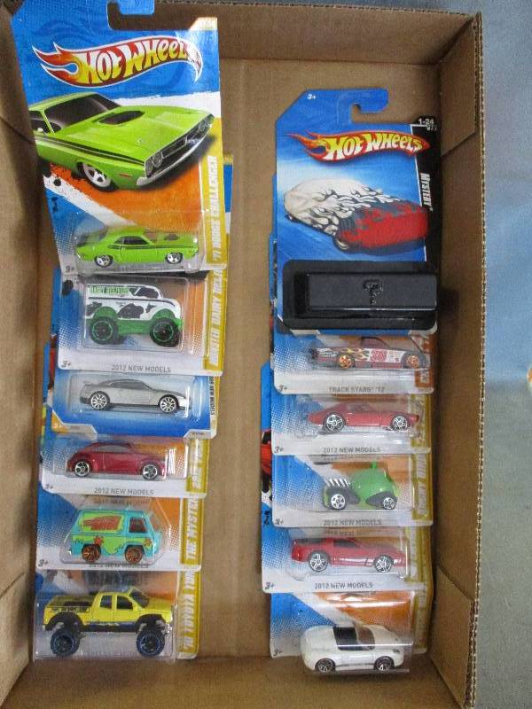 lot 137 image: Hot Wheels Cars