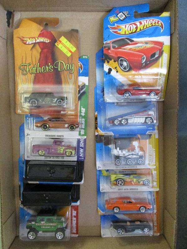 lot 123 image: Hot Wheels Cars