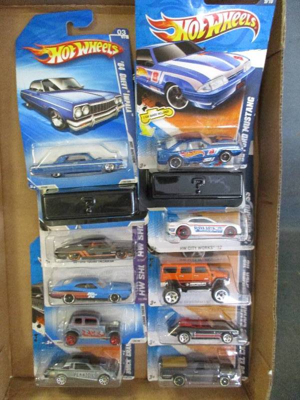 lot 125 image: Hot Wheels Cars