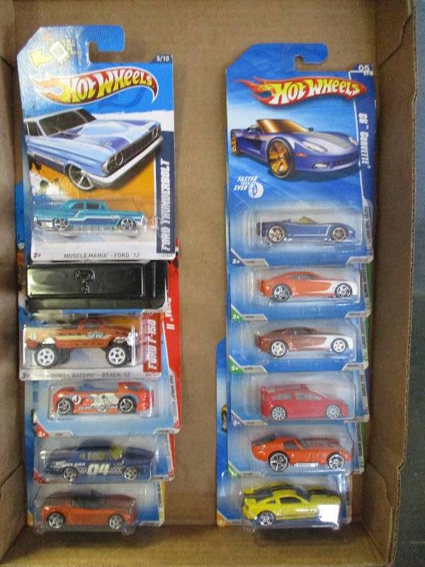 lot 126 image: Hot Wheels Cars