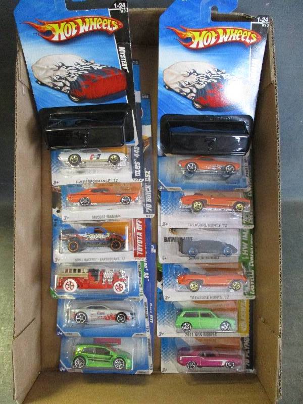 lot 128 image: Hot Wheels Cars