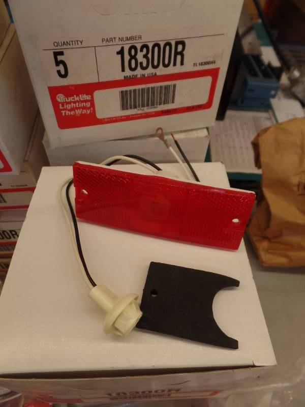 Lamp Side Marker Assembly
