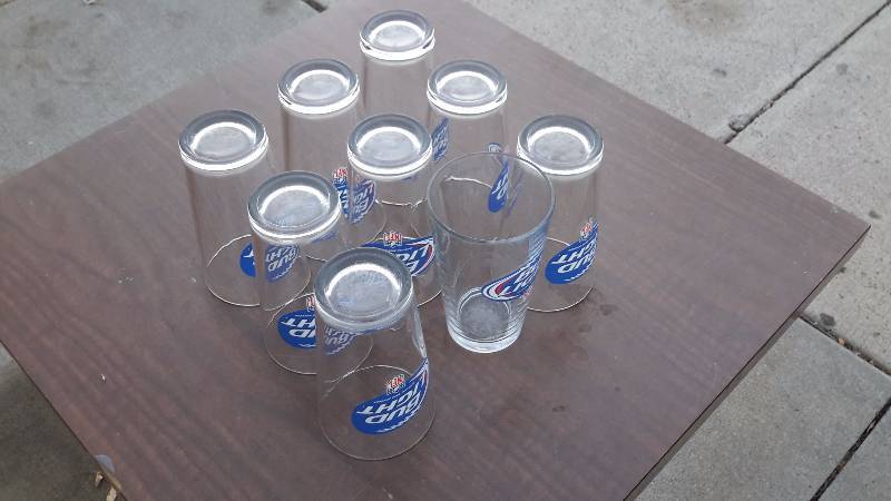 Set of 9 Bud Light tapered glasses