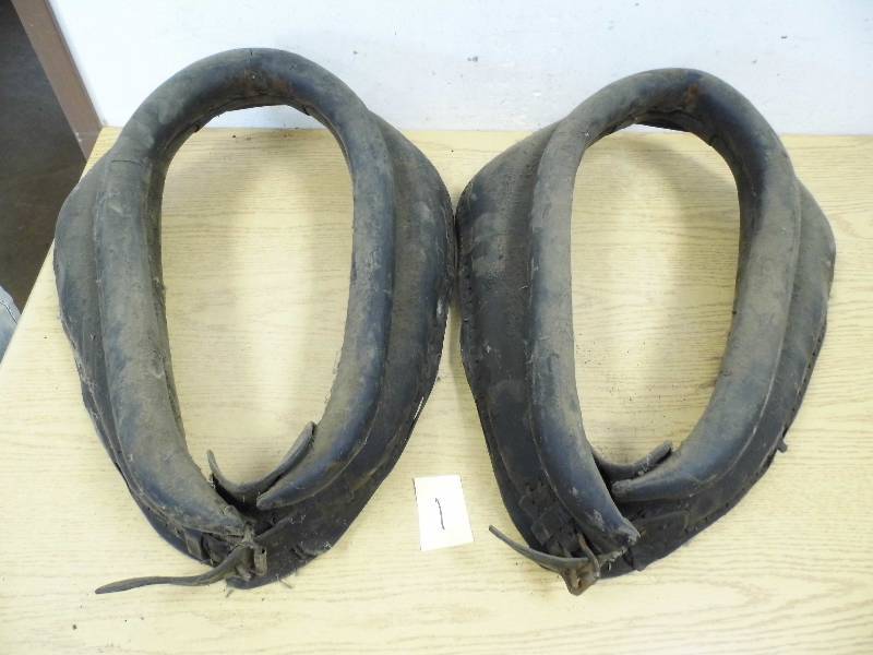 lot 1 image: 2 Horse Collars