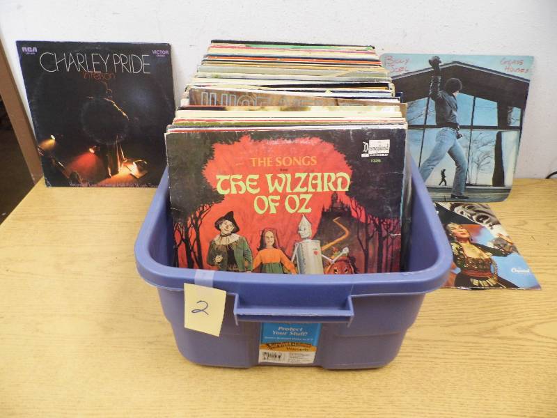 lot 2 image: Tote of Albums