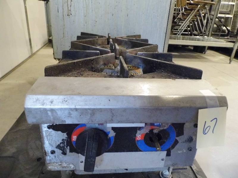 lot 67 image: Double Burner