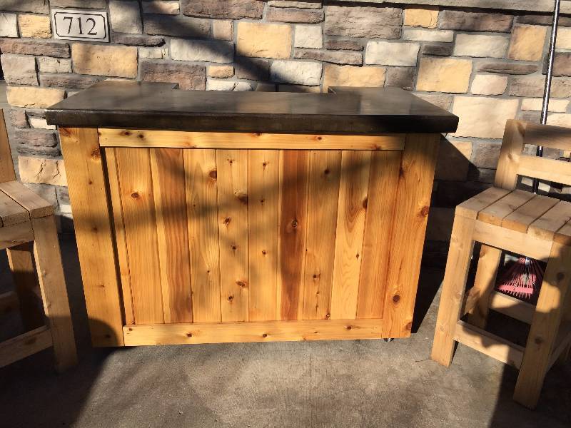 HANDMADE CEDAR BAR WITH CONCRETE TOP AND 2 STOOLS