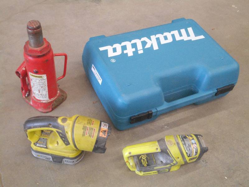 lot 44 image: Lot Of Makita Drill Box, (2) Ryobi...