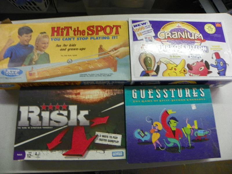 lot 226 image: Family Board Games