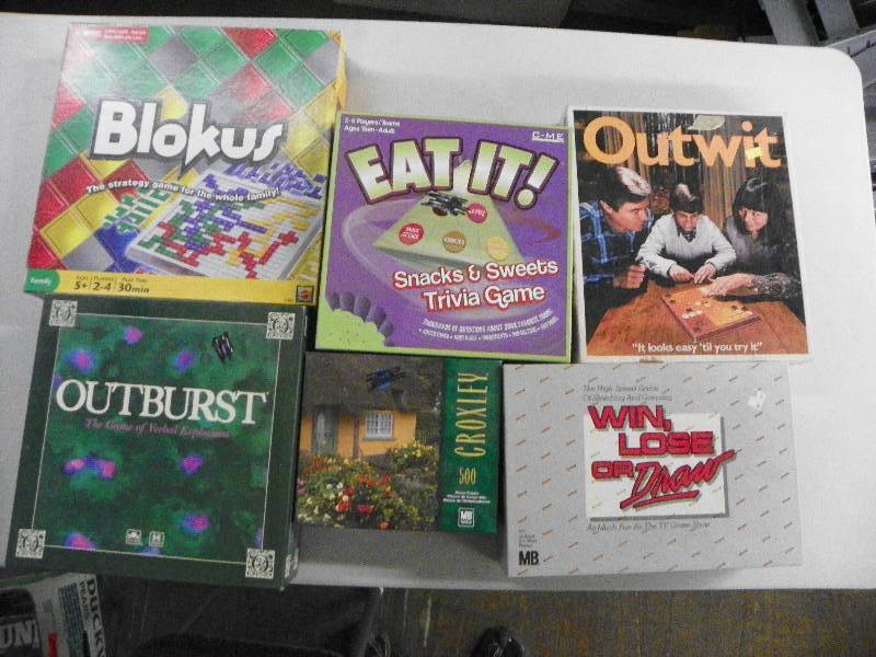 lot 229 image: Family Board Games