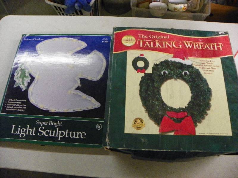 lot 236 image: Christmas Dcor