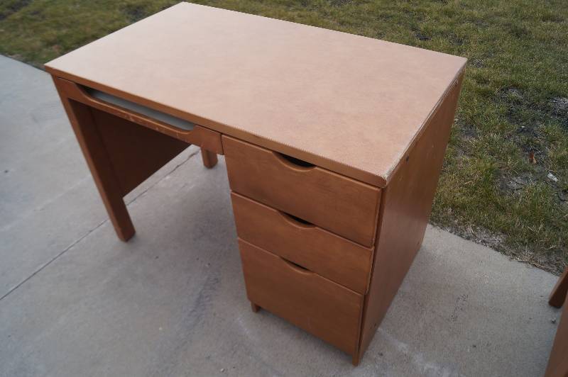 Dorm Desk