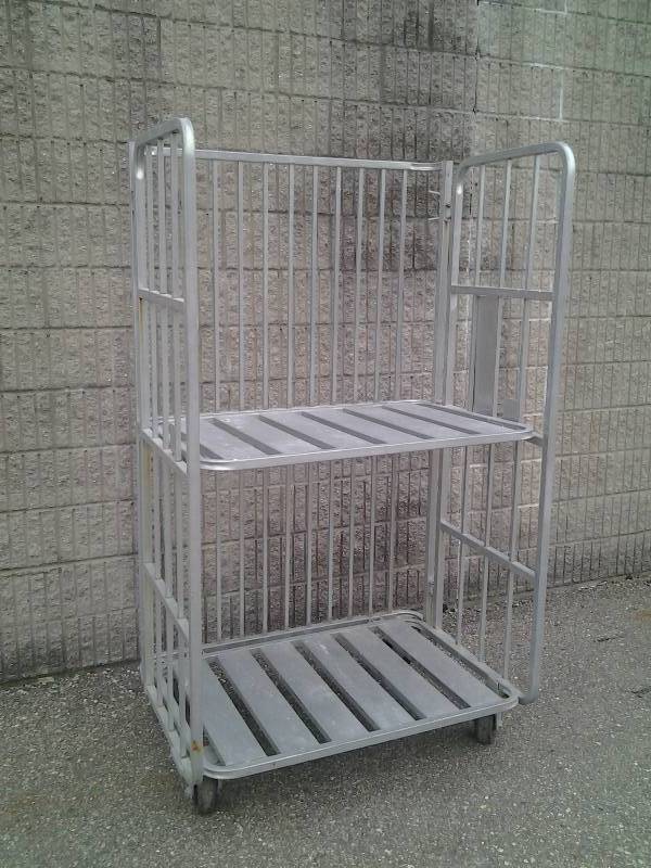 lot 3 image: Heavy Duty Upright Folding MaterialSupply Rack On Casters