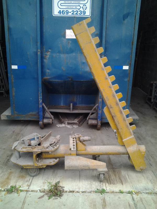 lot 43 image: Frame Rack Puller