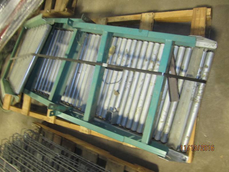 Folding rolling conveyor, 22 wide ...