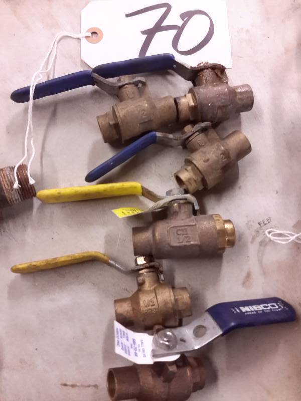 lot 70 image: 12 in valves as shown