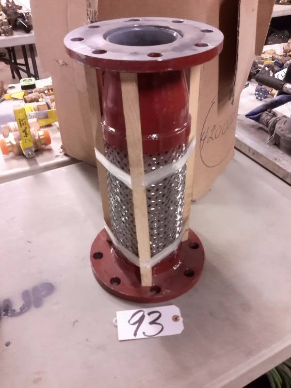 lot 93 image: Large Pipe Joint.. See picture