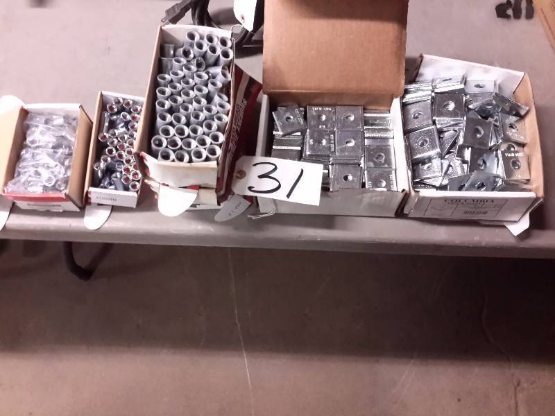 lot 31 image: 2 boxes of square washers, 3 boxes of Dropin Anchors
