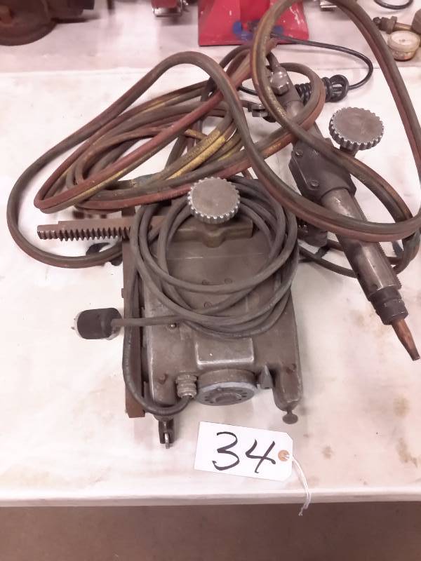 lot 34 image: Oxweld, Oxy Acetylene Cutting Machine