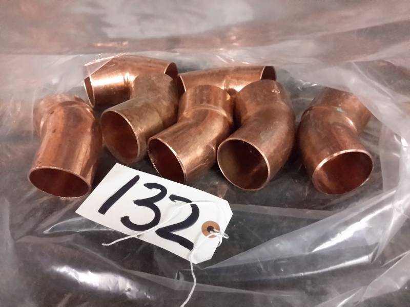 lot 132 image: 7, 2 in 45 Deg Elbos