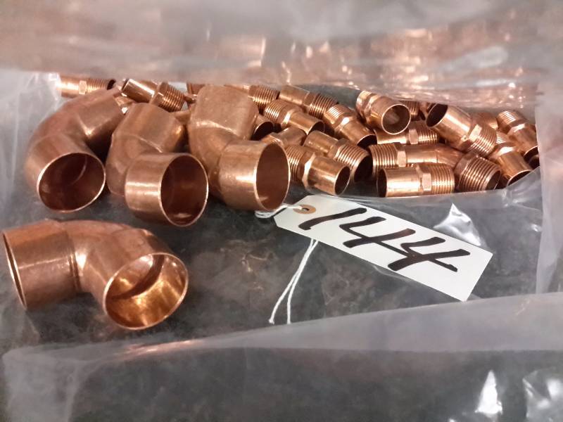 lot 144 image: Copper Fittings 4, 1 12 in Elbows  34 in Adapters