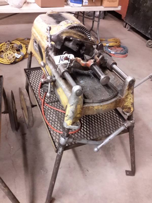 lot 164 image: Ridgid, 535 Pipe Threader and Stand..
